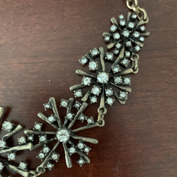 LOFT Snowflake Statement Necklace New With Tag - Picture 6 of 8